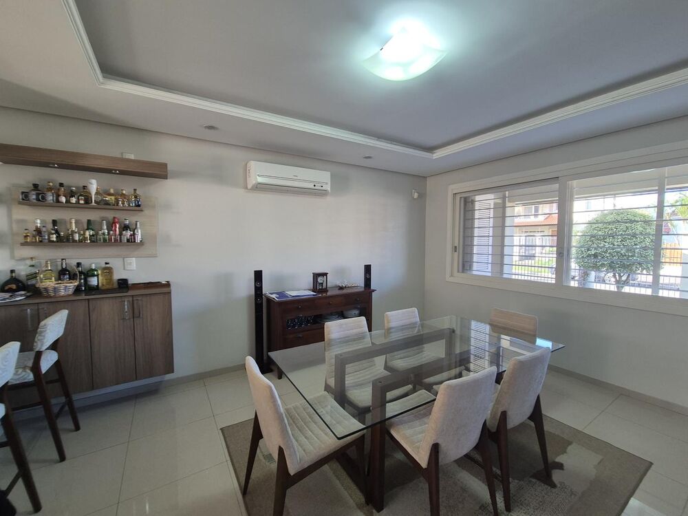 Casa, 3 quartos, 325 m² - Foto 2