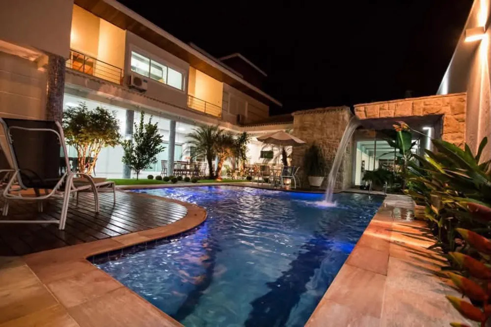 Sobrado, 4 quartos, 561 m² - Foto 2