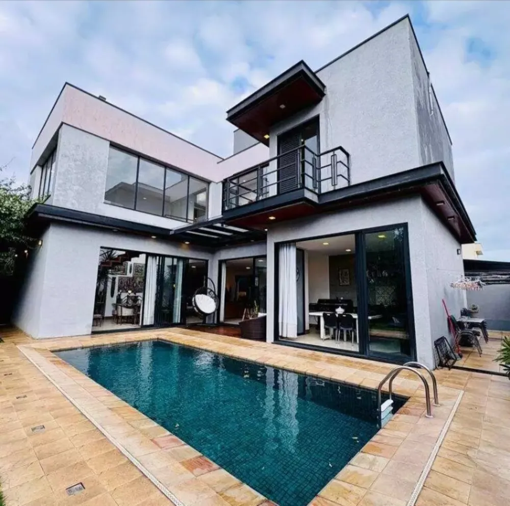 Sobrado, 4 quartos, 321 m² - Foto 1