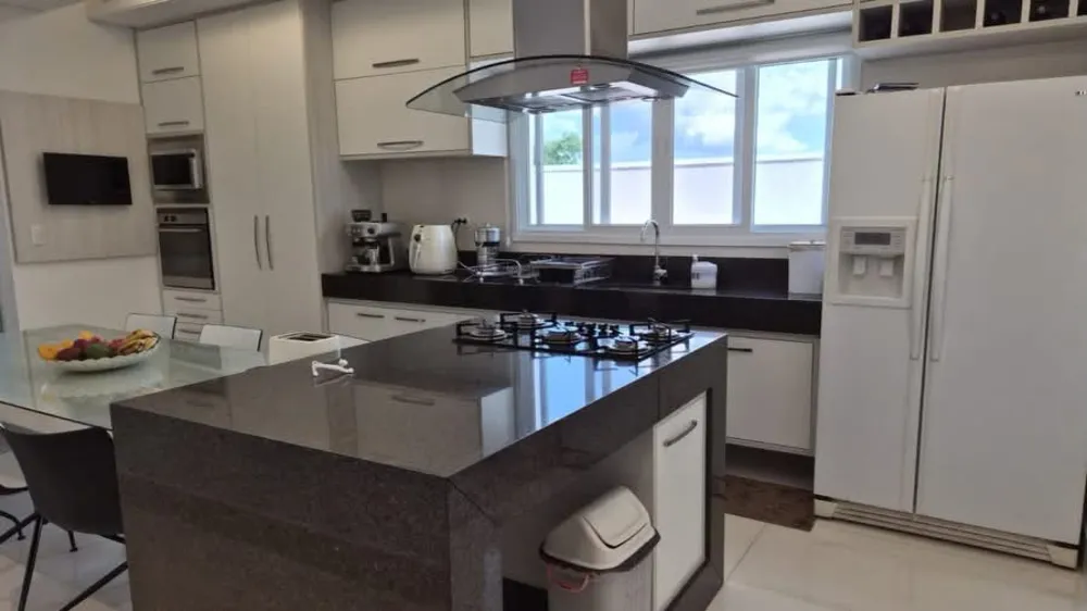 Sobrado, 5 quartos, 628 m² - Foto 3
