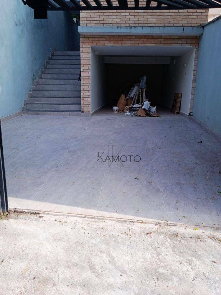 Sobrado à venda com 3 quartos, 140m² - Foto 2