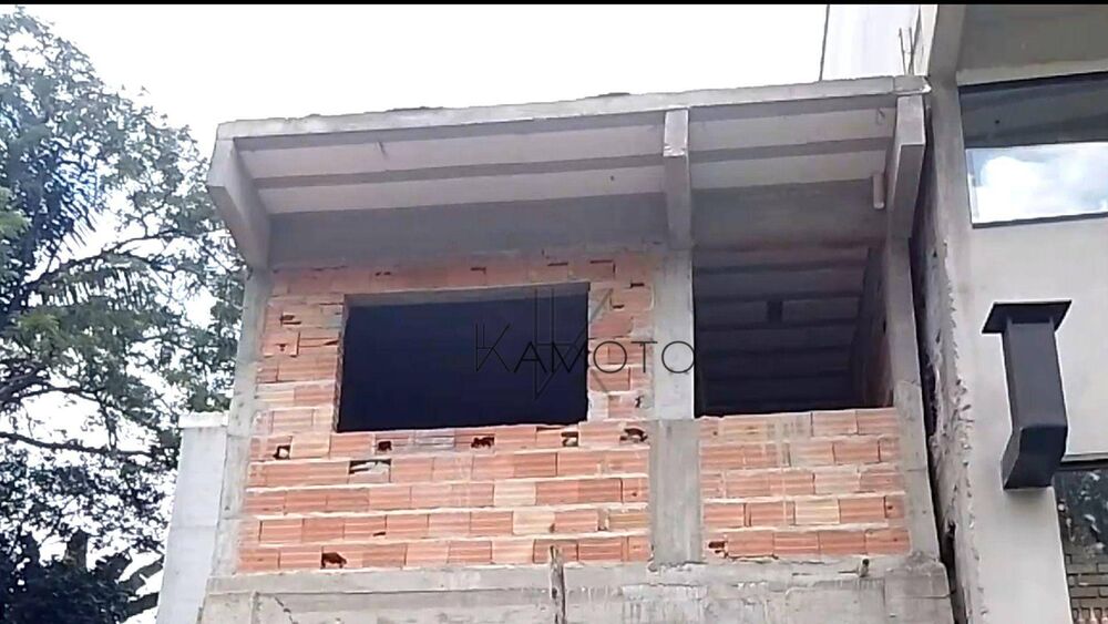Sobrado à venda com 2 quartos, 100m² - Foto 3