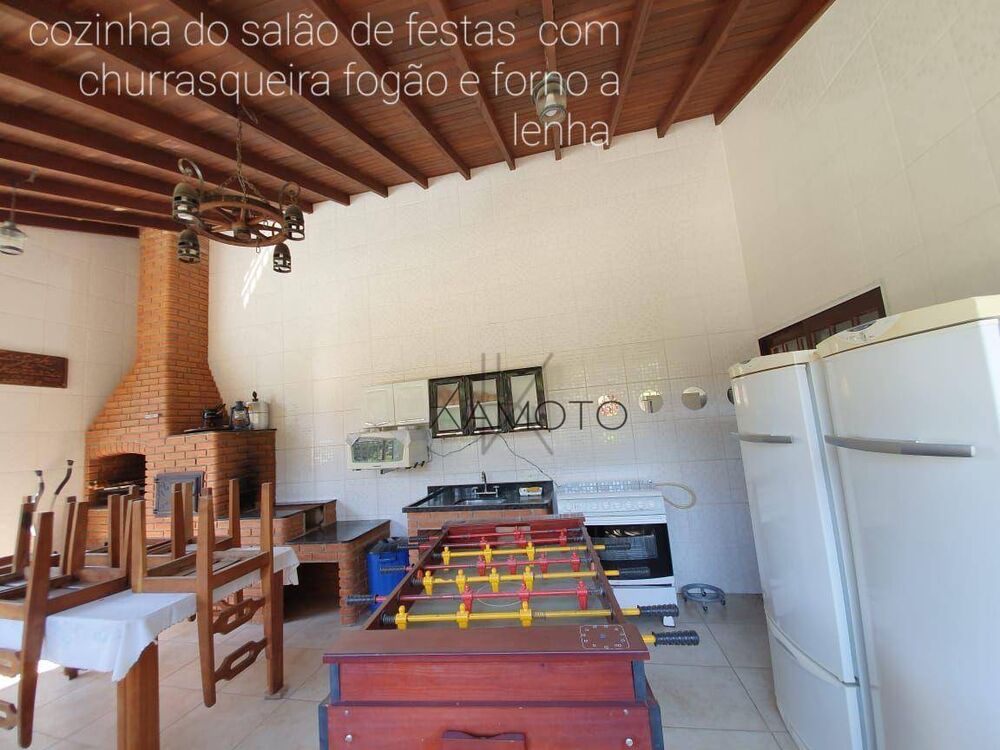 Chácara à venda com 2 quartos, 250m² - Foto 2