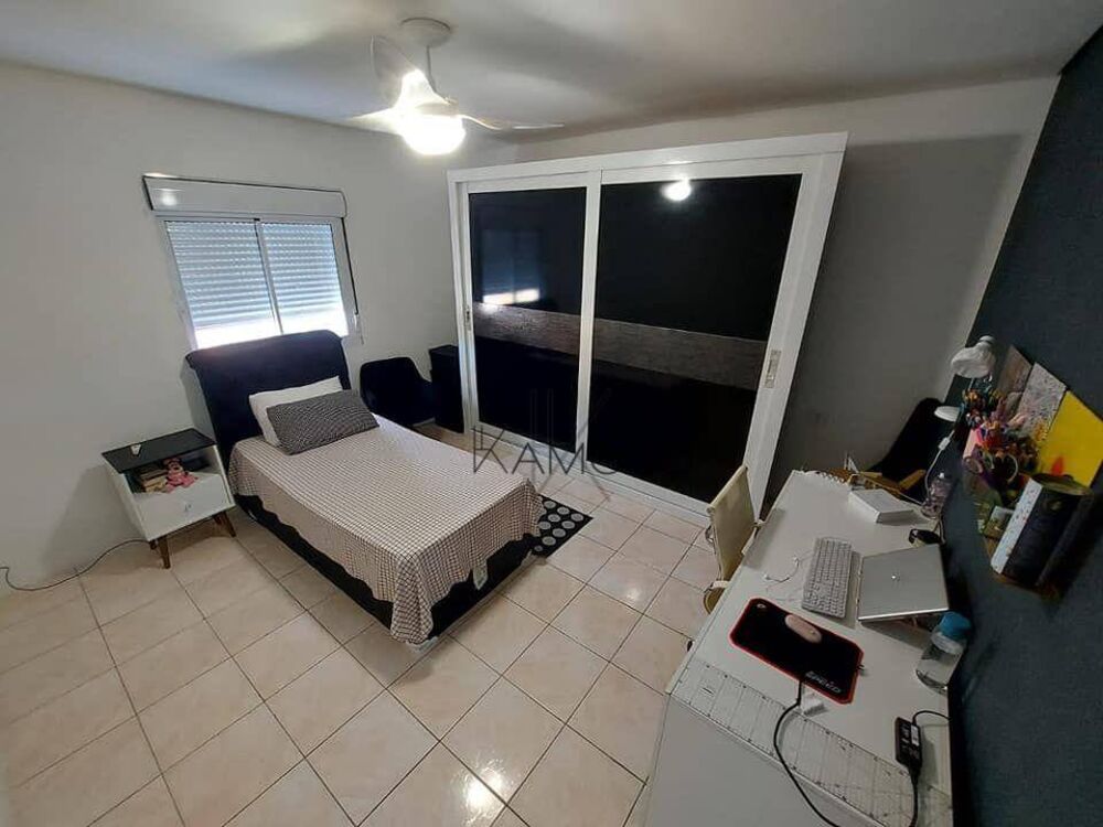 Sobrado à venda com 3 quartos, 219m² - Foto 5