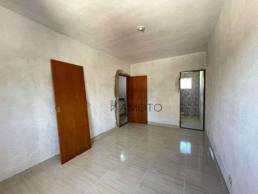 Sobrado à venda com 3 quartos, 184m² - Foto 2