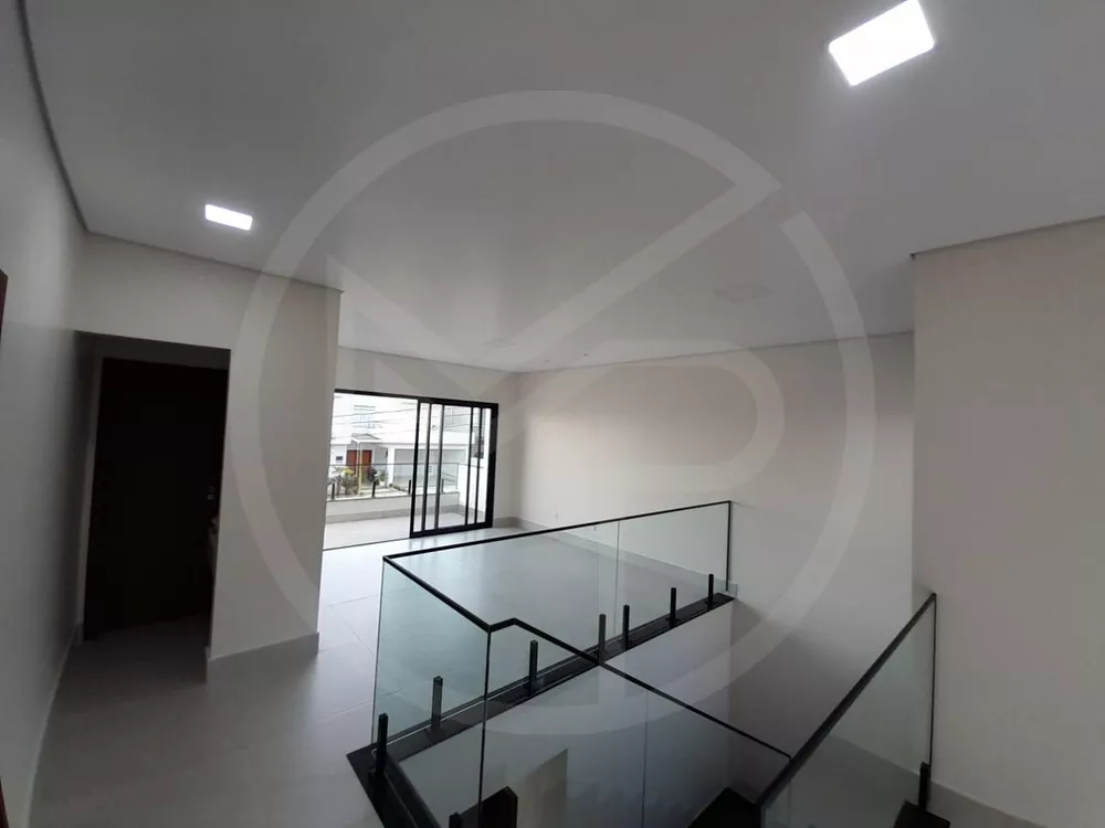 Casa à venda com 3 quartos, 336m² - Foto 4