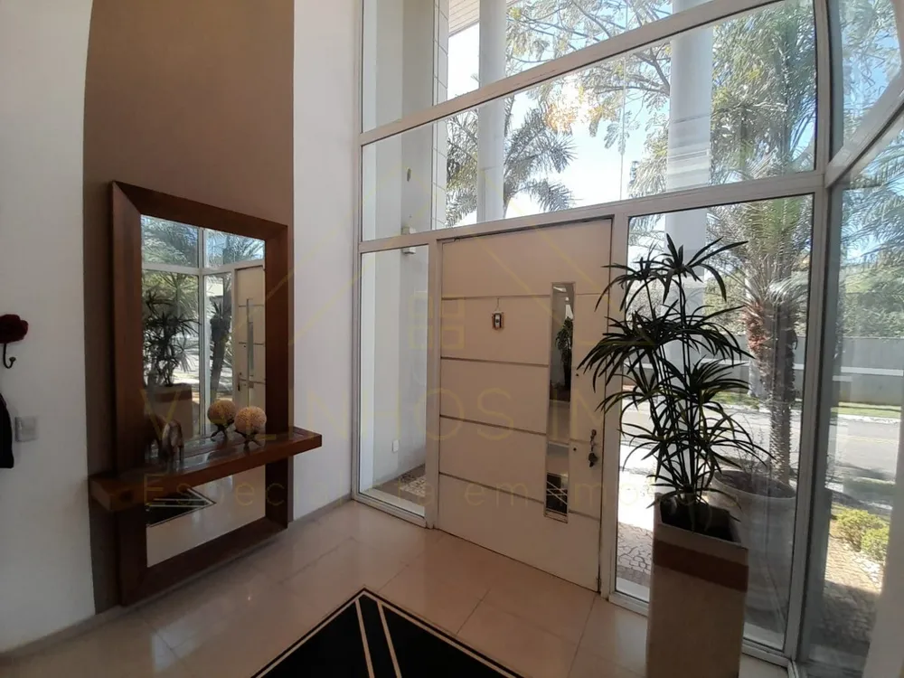 Casa, 4 quartos, 384 m² - Foto 1