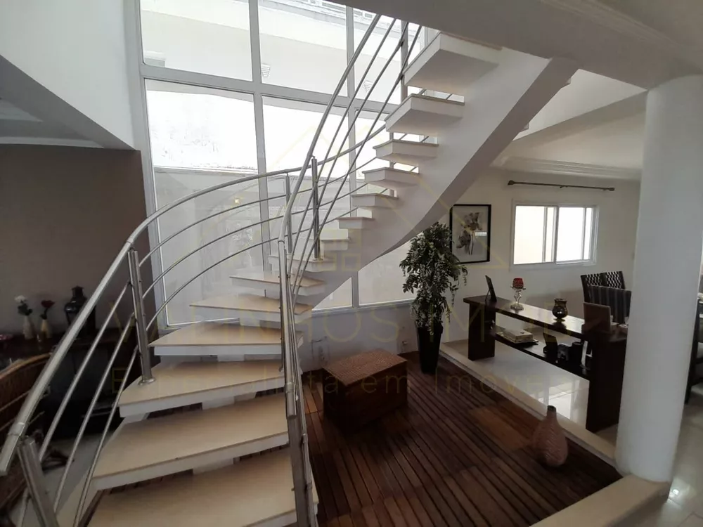 Casa, 4 quartos, 384 m² - Foto 1