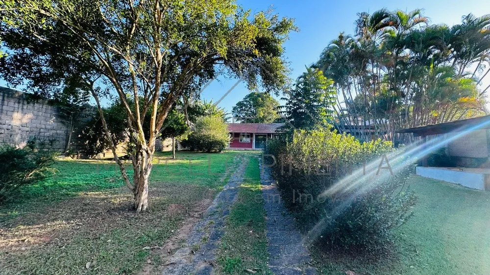 Chácara à venda com 3 quartos, 2000m² - Foto 2