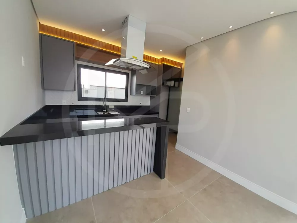 Casa, 4 quartos, 307 m² - Foto 2