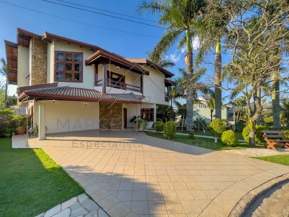 Casa, 4 quartos, 1229 m² - Foto 1
