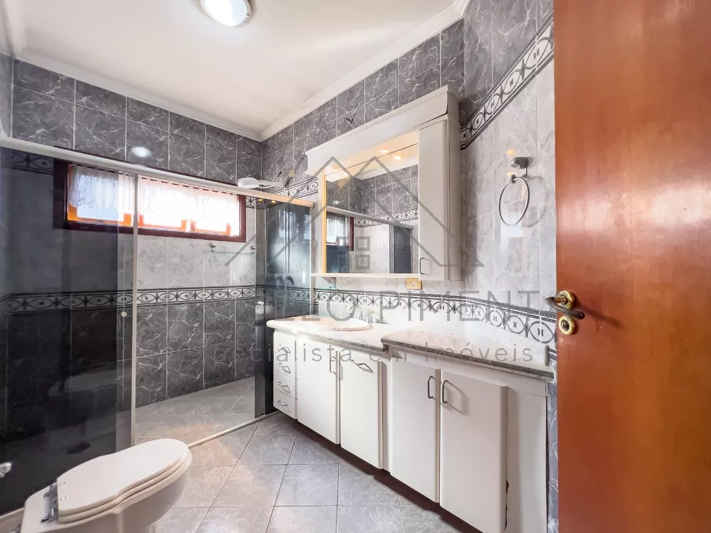Casa, 4 quartos, 1229 m² - Foto 2