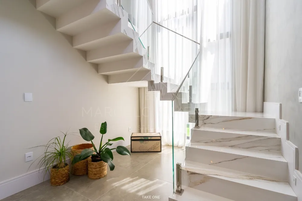 Casa, 4 quartos, 353 m² - Foto 8