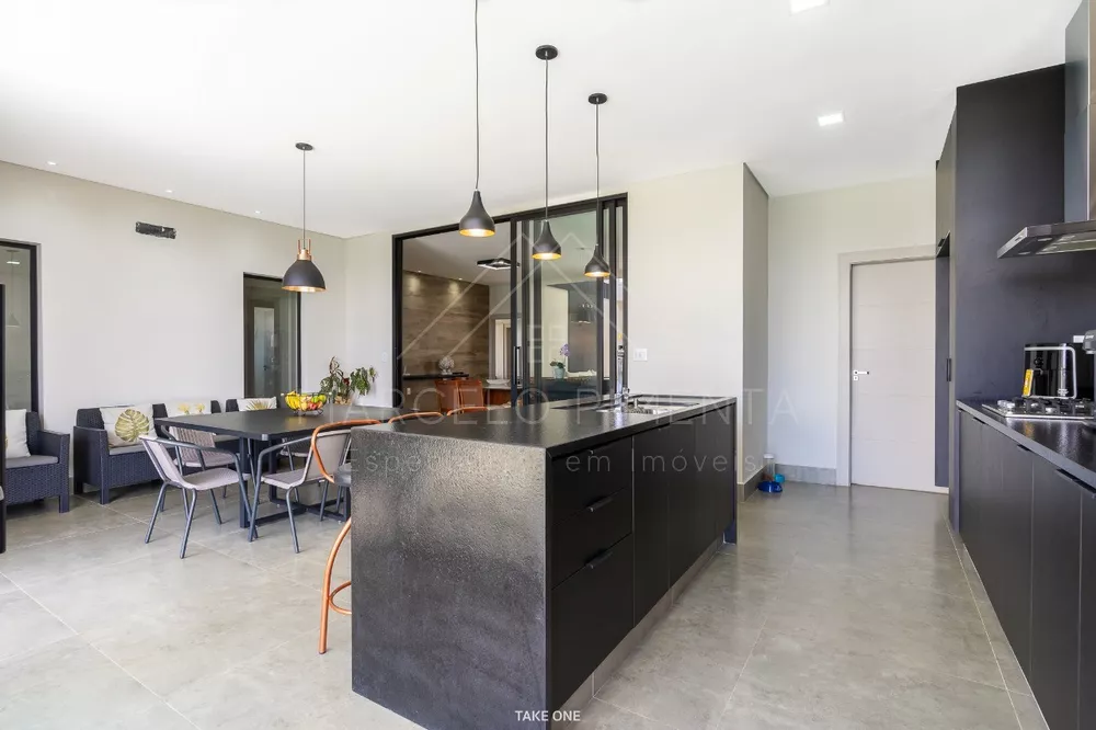 Casa, 4 quartos, 353 m² - Foto 2