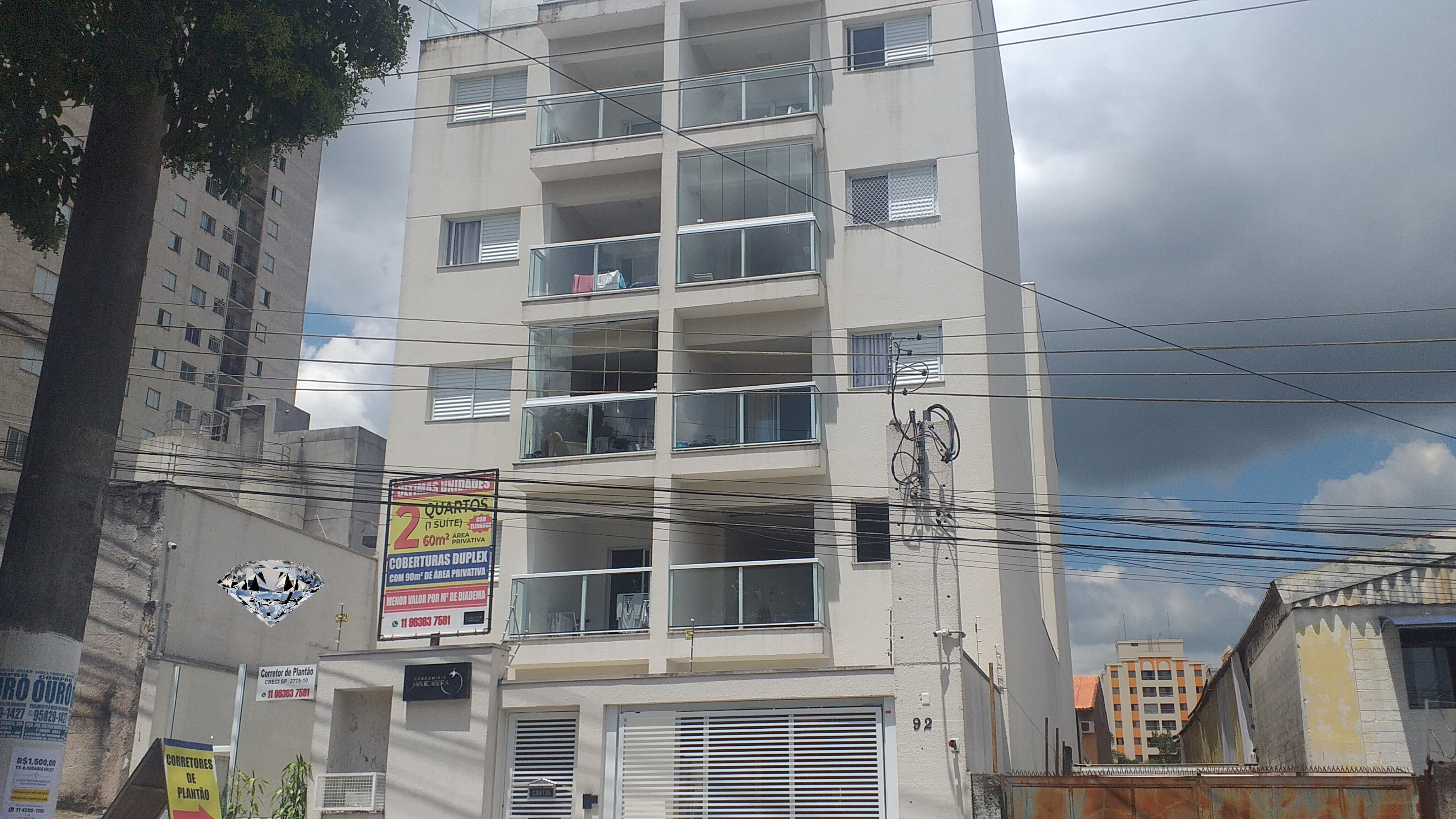 Apartamento à venda com 2 quartos, 60m² - Foto 1