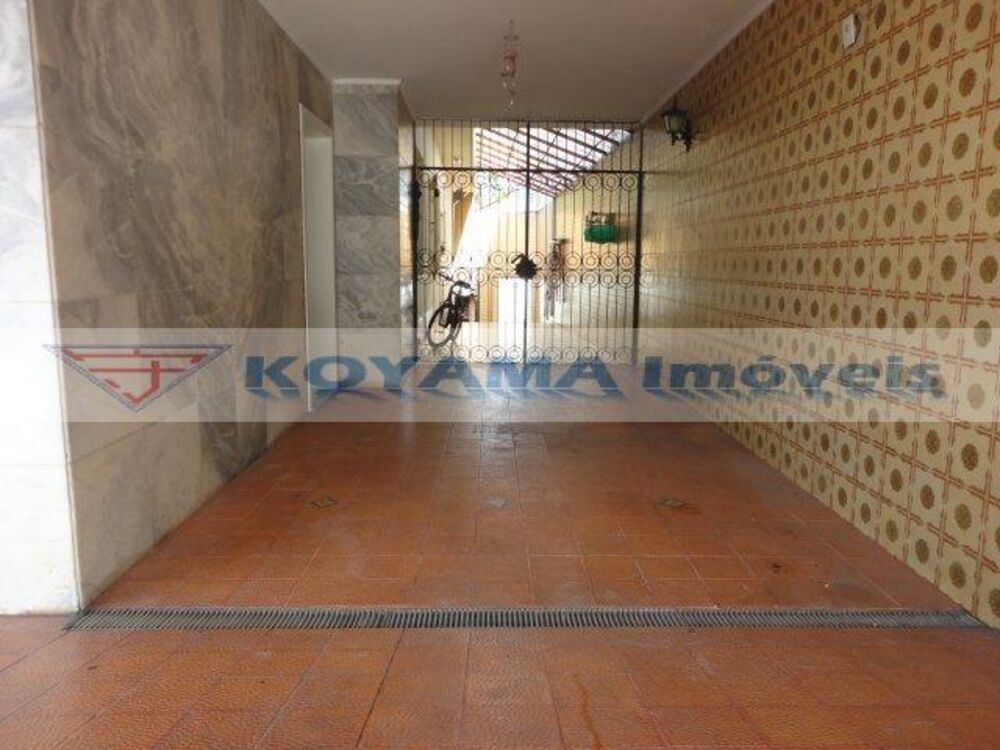 Casa à venda com 3 quartos, 398m² - Foto 2
