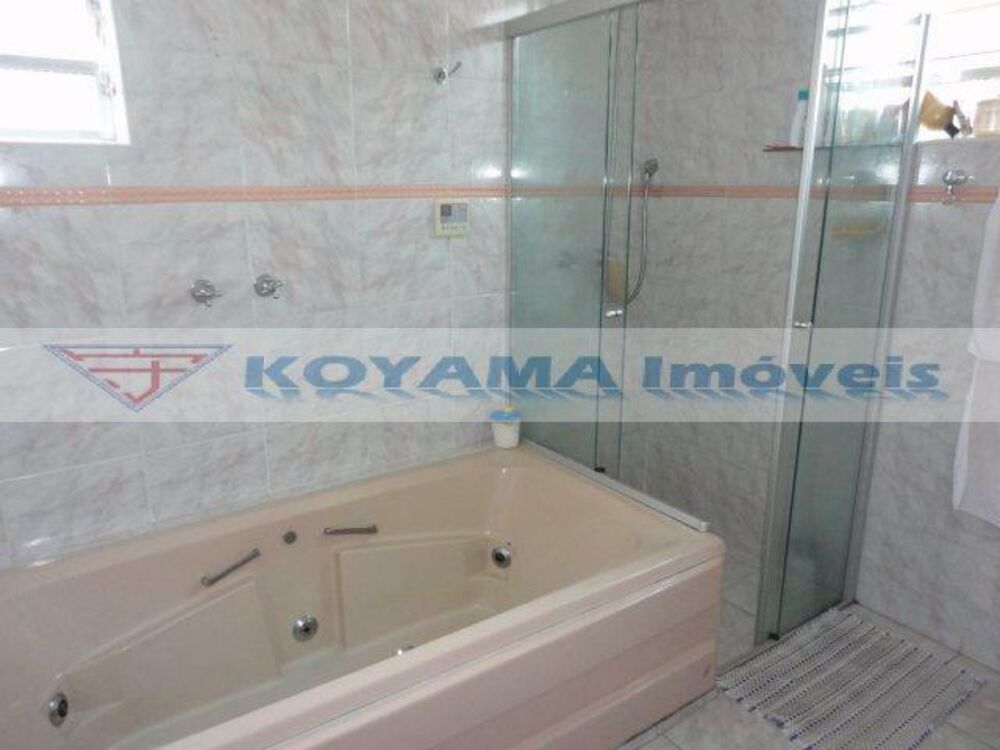 Casa à venda com 3 quartos, 398m² - Foto 7