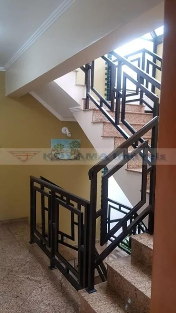 Sobrado, 3 quartos, 216 m² - Foto 1