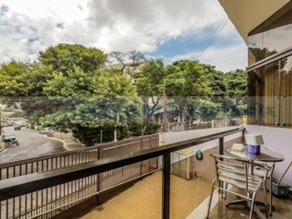 Sobrado, 4 quartos, 303 m² - Foto 4