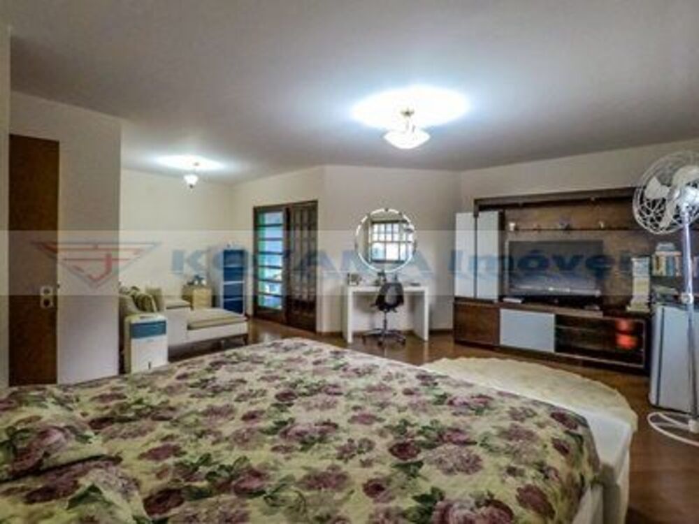 Sobrado, 4 quartos, 303 m² - Foto 9