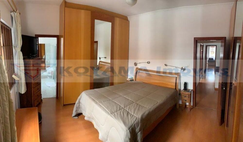 Sobrado, 3 quartos, 245 m² - Foto 1