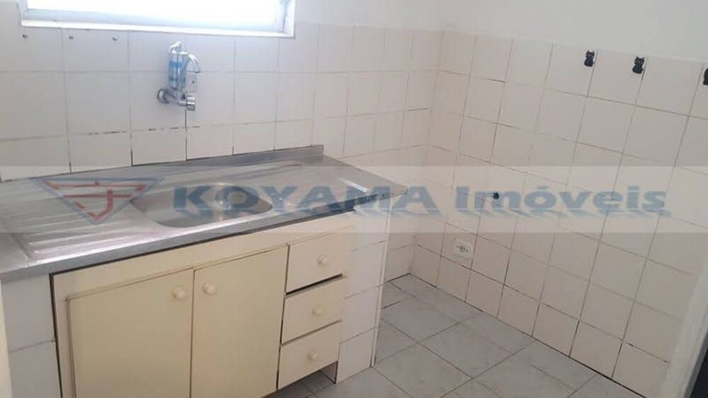 Casa para alugar com 3 quartos, 95m² - Foto 4
