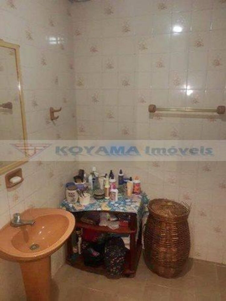 Casa à venda com 2 quartos, 150m² - Foto 5