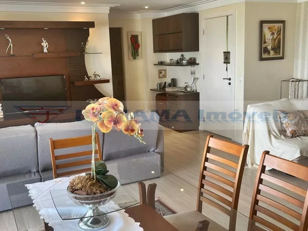 Apartamento à venda com 3 quartos, 140m² - Foto 3