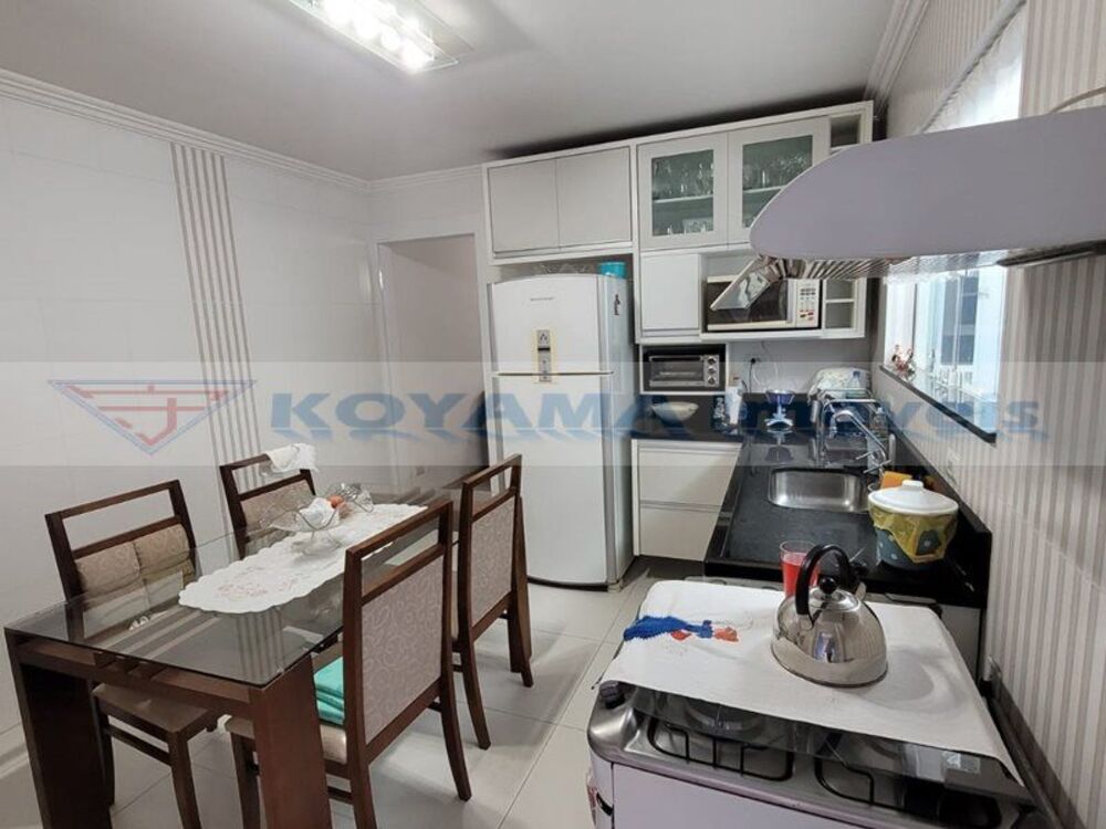 Casa à venda com 2 quartos, 124m² - Foto 2