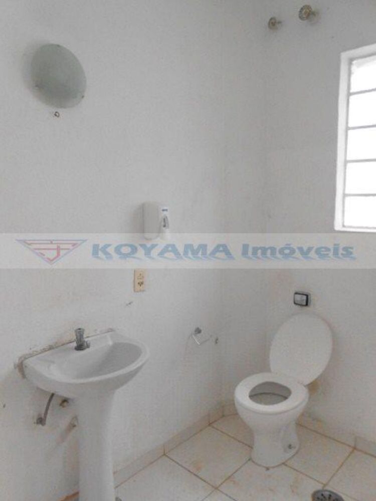 Sobrado para alugar com 3 quartos, 200m² - Foto 6