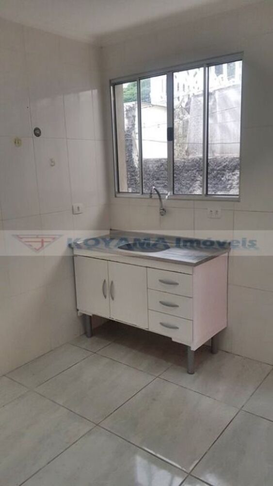 Casa para alugar com 1 quarto, 35m² - Foto 2