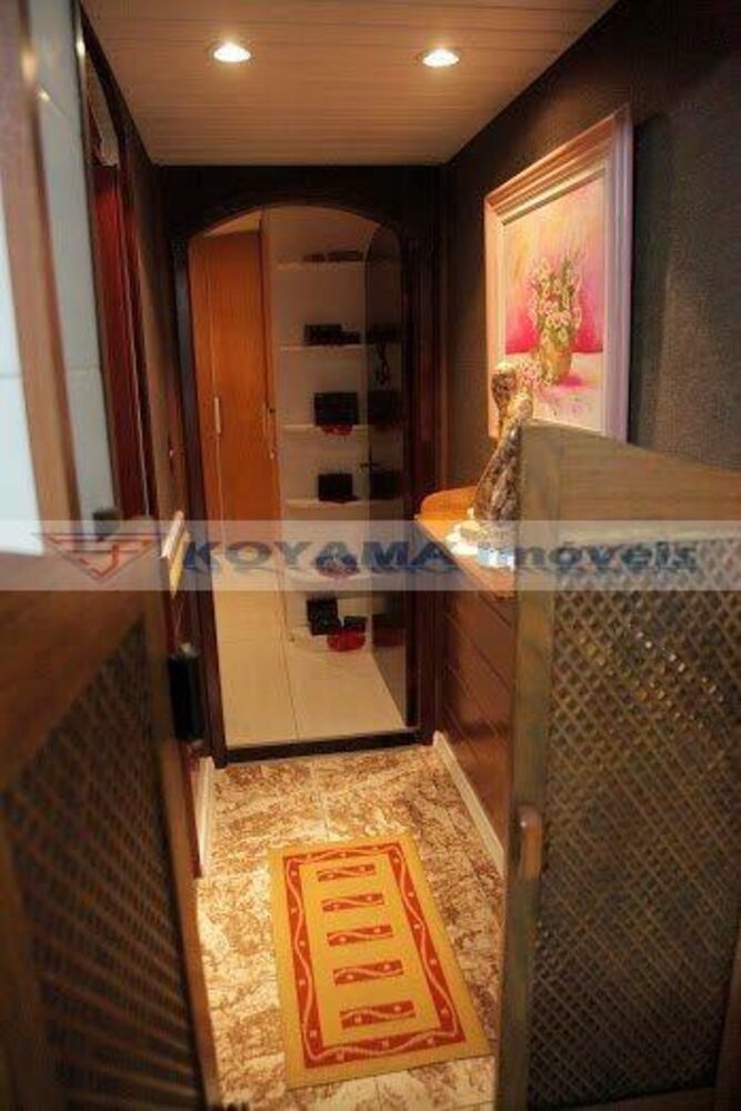 Casa, 4 quartos, 203 m² - Foto 1