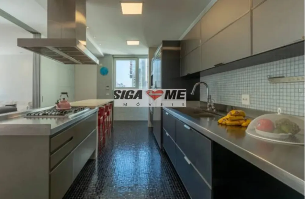 Apartamento, 3 quartos, 239 m² - Foto 2
