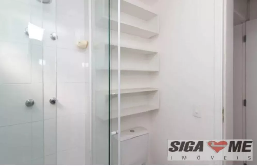 Apartamento à venda com 3 quartos, 160m² - Foto 2