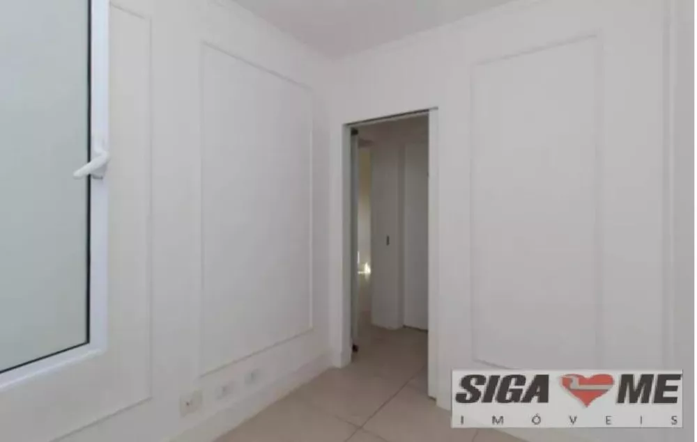 Apartamento à venda com 3 quartos, 160m² - Foto 4