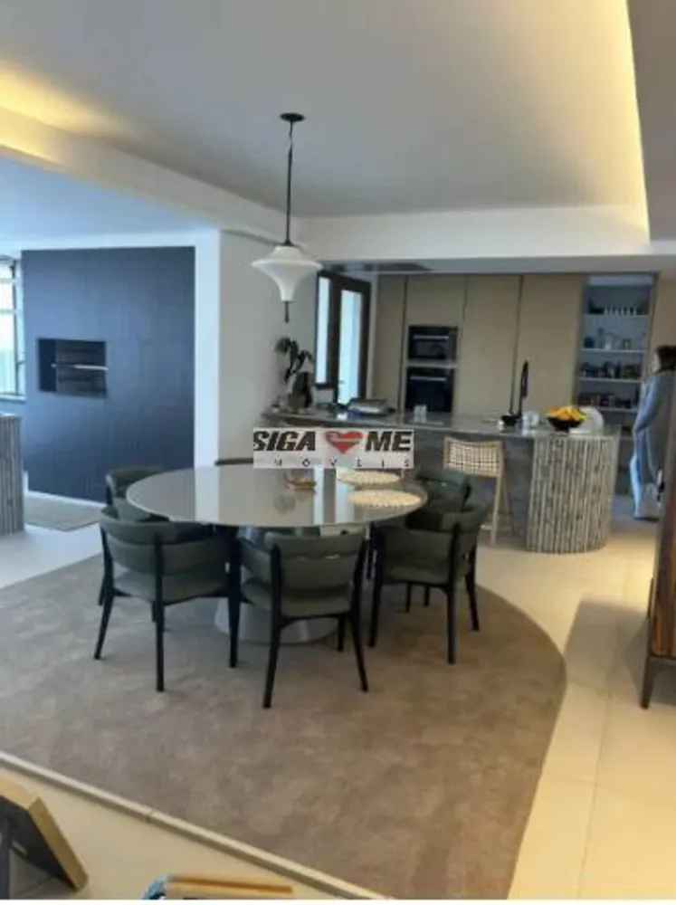 Apartamento, 3 quartos, 146 m² - Foto 1