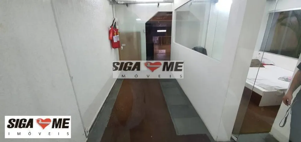 Sobrado, 8 quartos, 220 m² - Foto 4