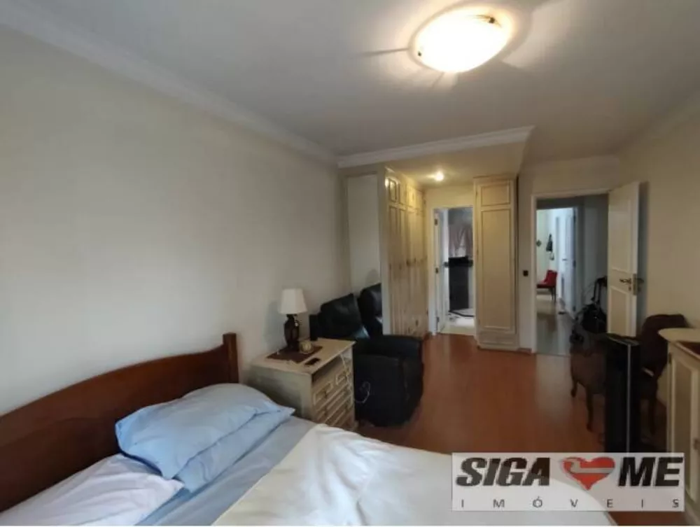 Apartamento à venda com 3 quartos, 156m² - Foto 3