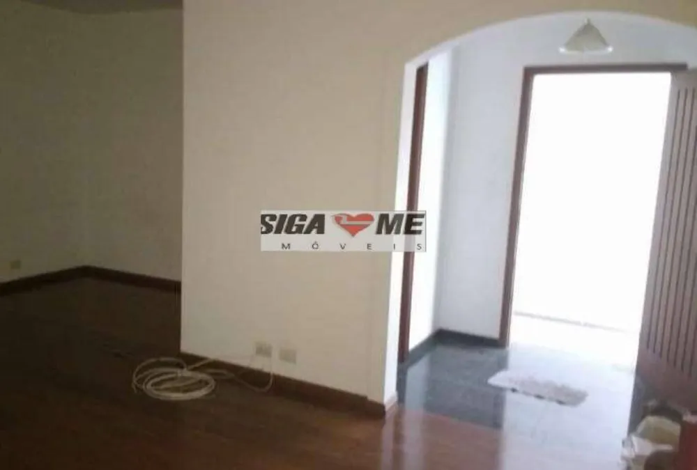 Casa, 1 quarto, 240 m² - Foto 2