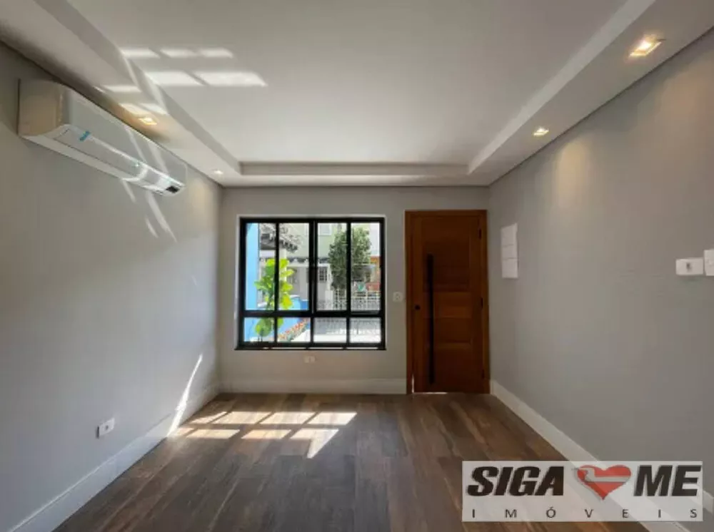 Casa à venda com 3 quartos, 104m² - Foto 4