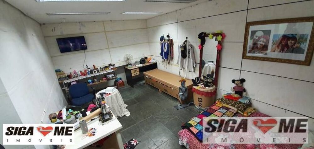 Sobrado, 8 quartos, 220 m² - Foto 4