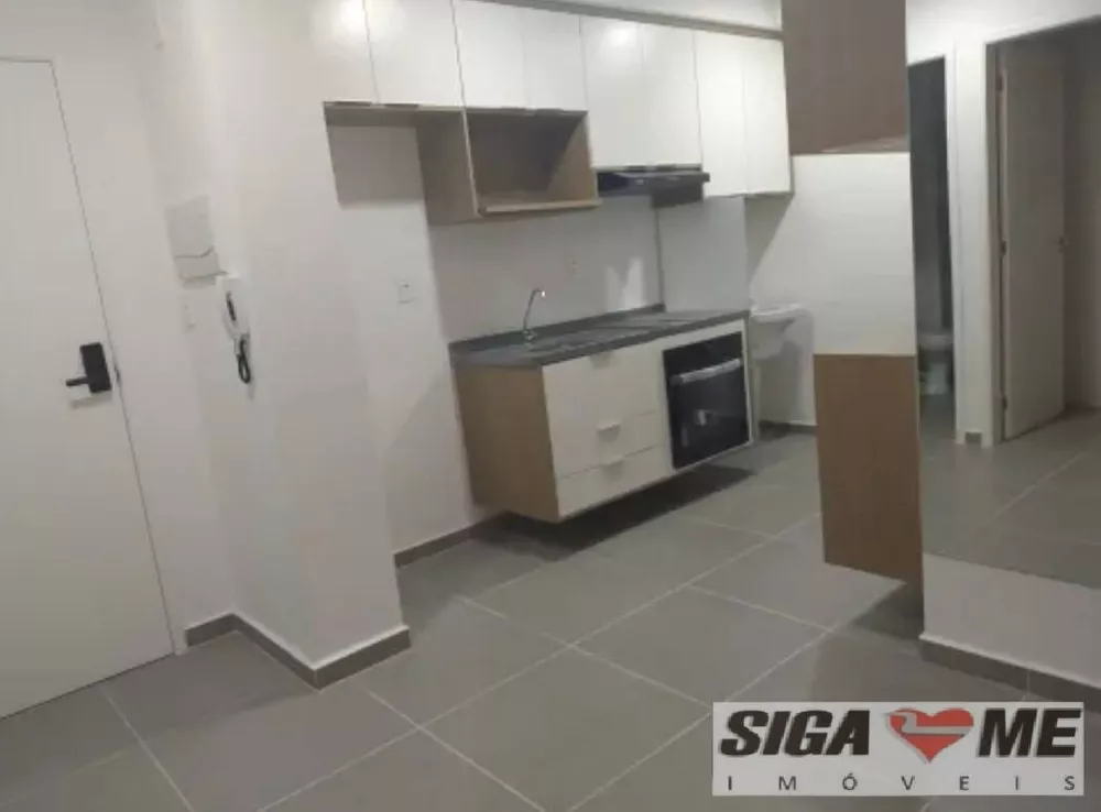 Apartamento à venda com 2 quartos, 40m² - Foto 2