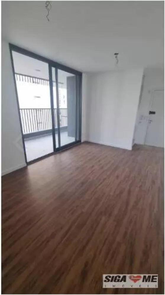 Apartamento à venda com 2 quartos, 69m² - Foto 1