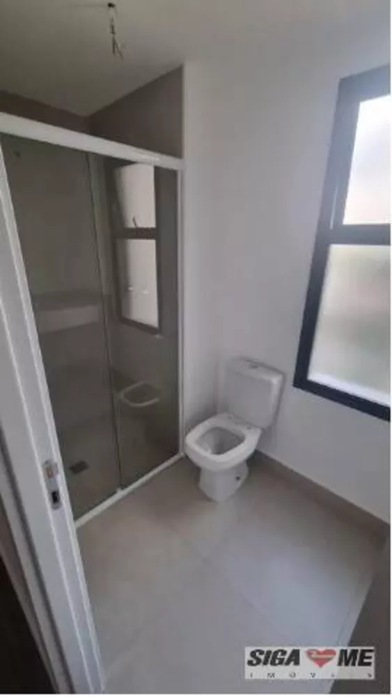 Apartamento à venda com 2 quartos, 69m² - Foto 2