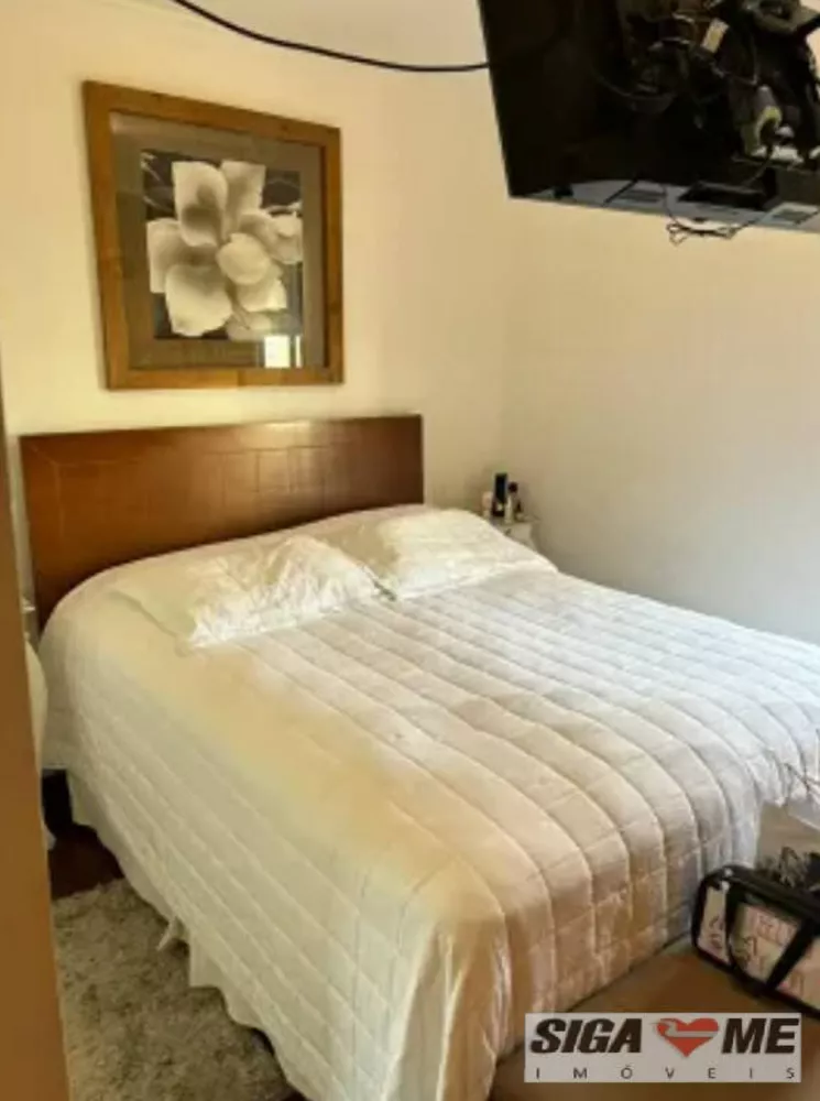 Apartamento à venda com 3 quartos, 142m² - Foto 3