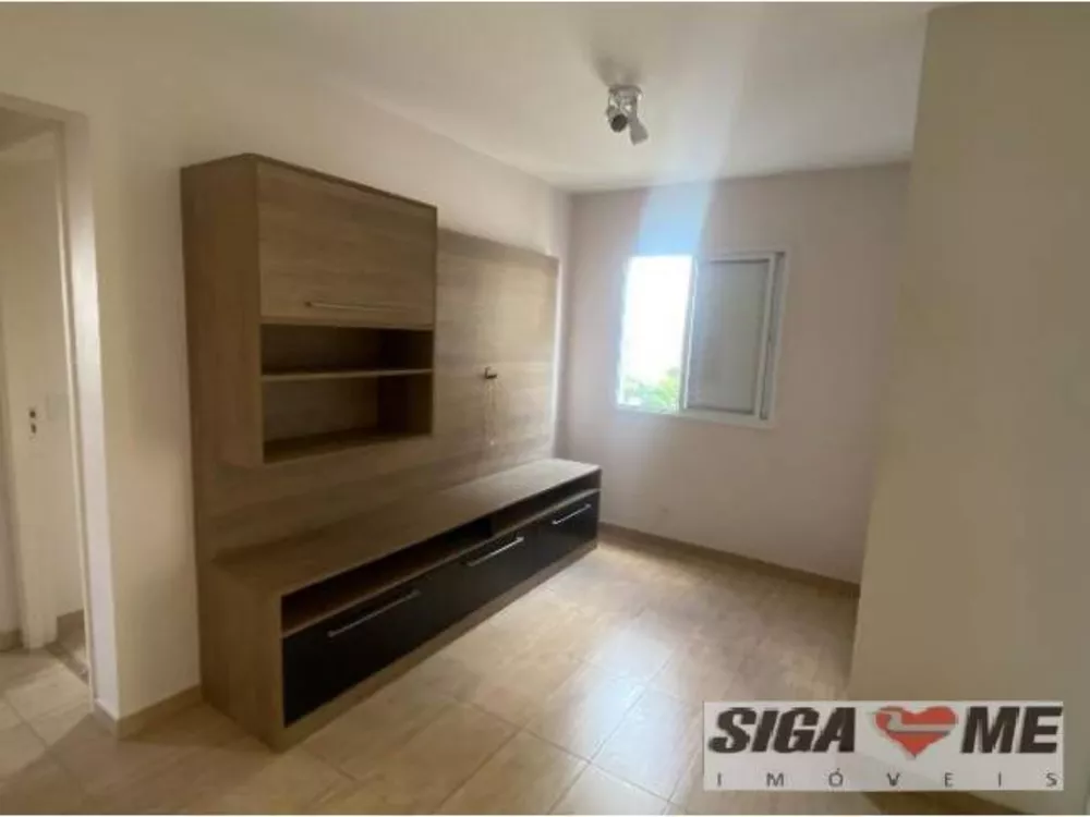 Apartamento à venda com 2 quartos, 64m² - Foto 1