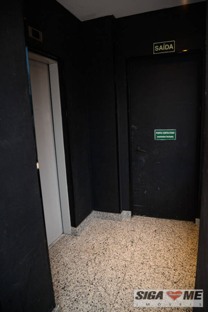Prédio Inteiro para alugar, 1300m² - Foto 3