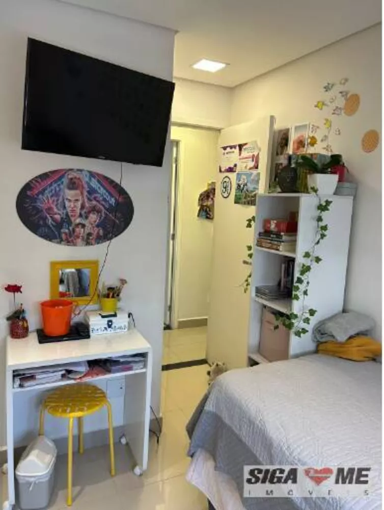 Apartamento à venda com 2 quartos, 75m² - Foto 4