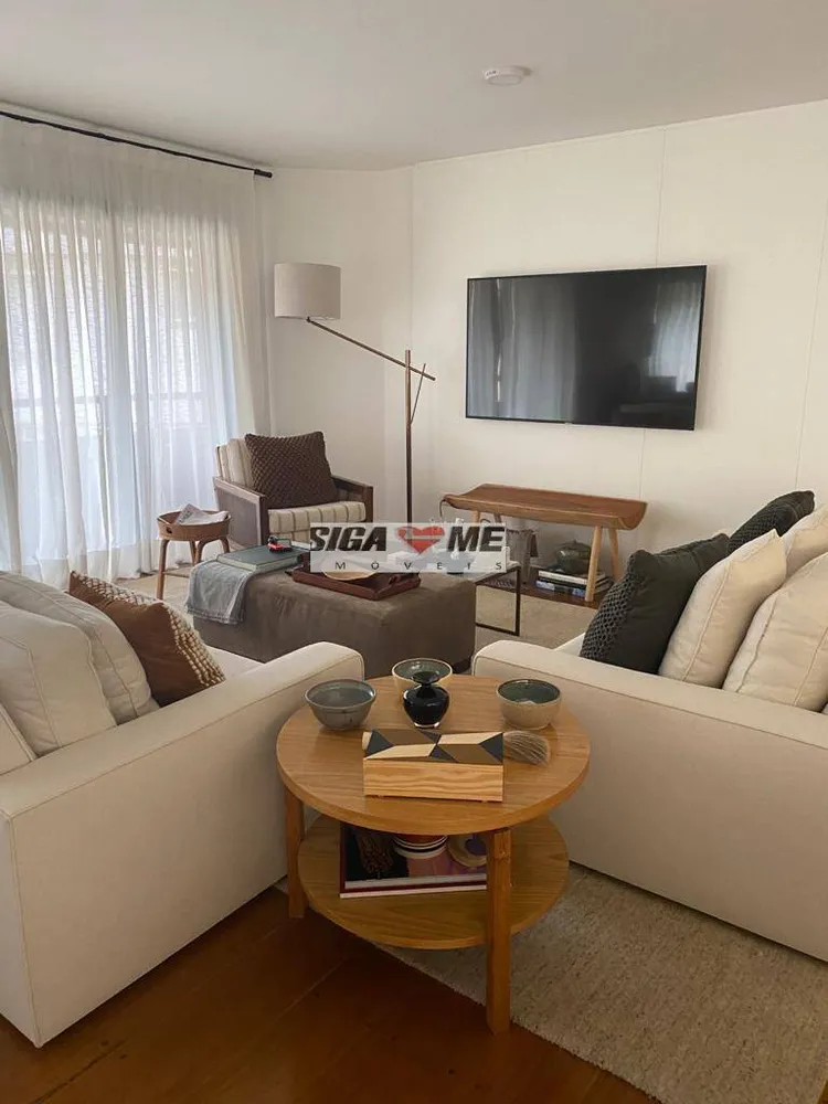 Apartamento, 3 quartos, 204 m² - Foto 4