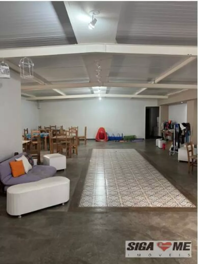 Prédio Inteiro para alugar, 280m² - Foto 1